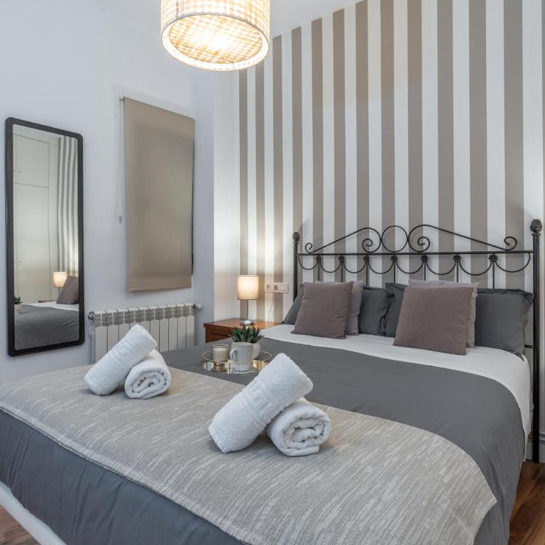 tuGuest Hermosa Apartment - Two-Bedroom Apartment - 11