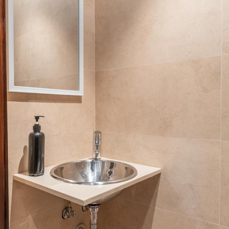 tuGuest Hermosa Apartment - Two-Bedroom Apartment - 23