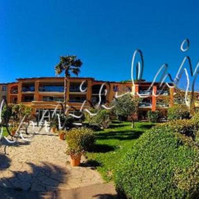 HYERES, Magnifique Parc de la Presqu'île avec Piscine et Plage face à Porquerolles ! - Apartment - 51