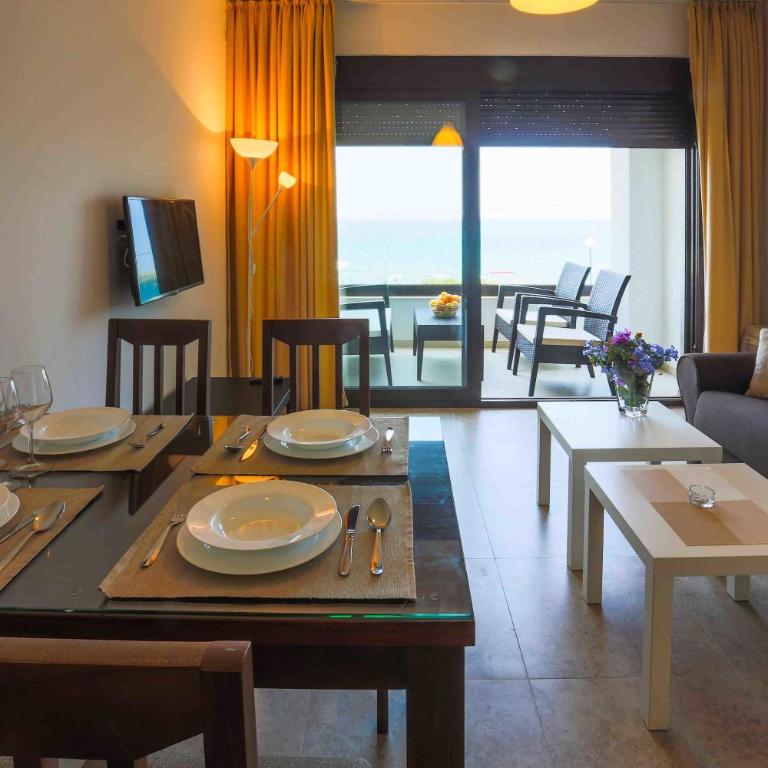 Apartments Kuce Lekovica Beach & snack bar- Bistro - One-Bedroom Apartment with Terrace and Sea View - 43