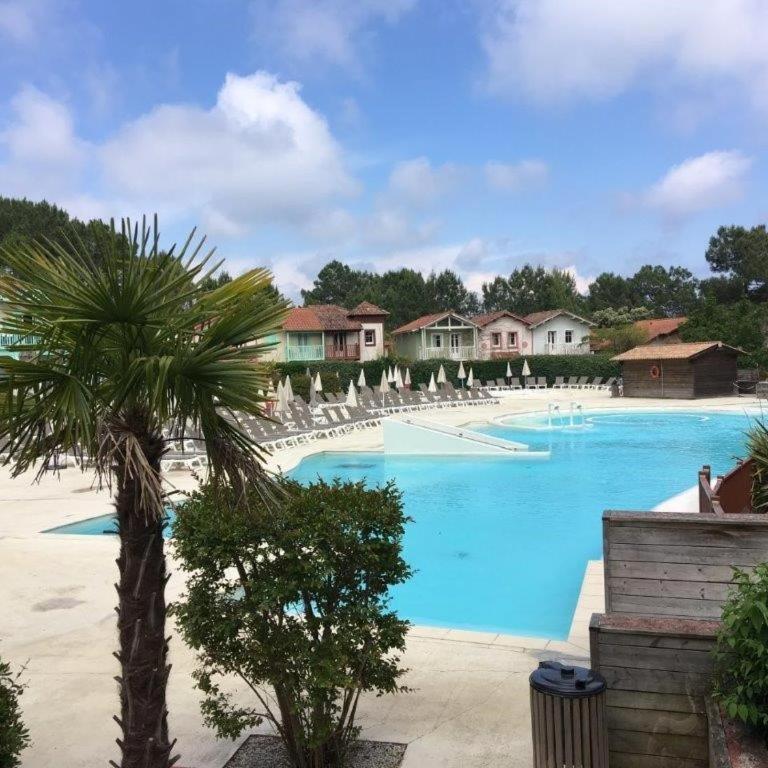 Logement entier : appartement en résidence - Lacanau, France - Two-Bedroom Apartment - 1