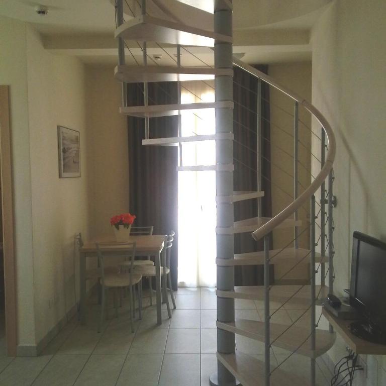 Residence Belmare - Appartamento su 2 Livelli con 2 Camere da Letto - 1