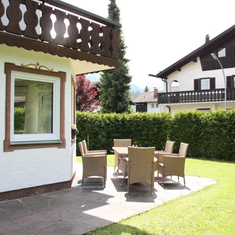Maisonette Apartment DHH Zugspitzblick mit eigenem Garten - Maisonette-Apartment - 26