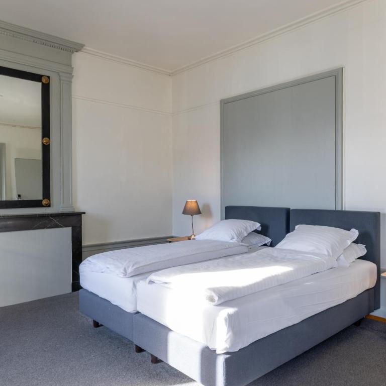 Vevey Hotel & Guesthouse - Chambre Familiale avec Salle de Bains Commune - 7