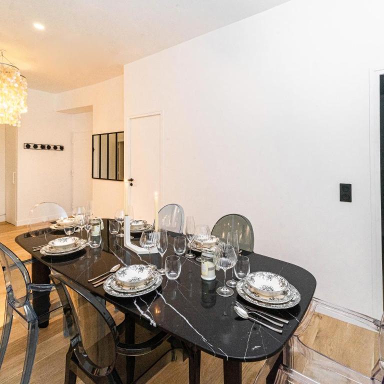 Pick A Flat's Apartment in Notre-Dame de Paris - Rue Saint-Séverin - Appartement 2 Chambres - 4