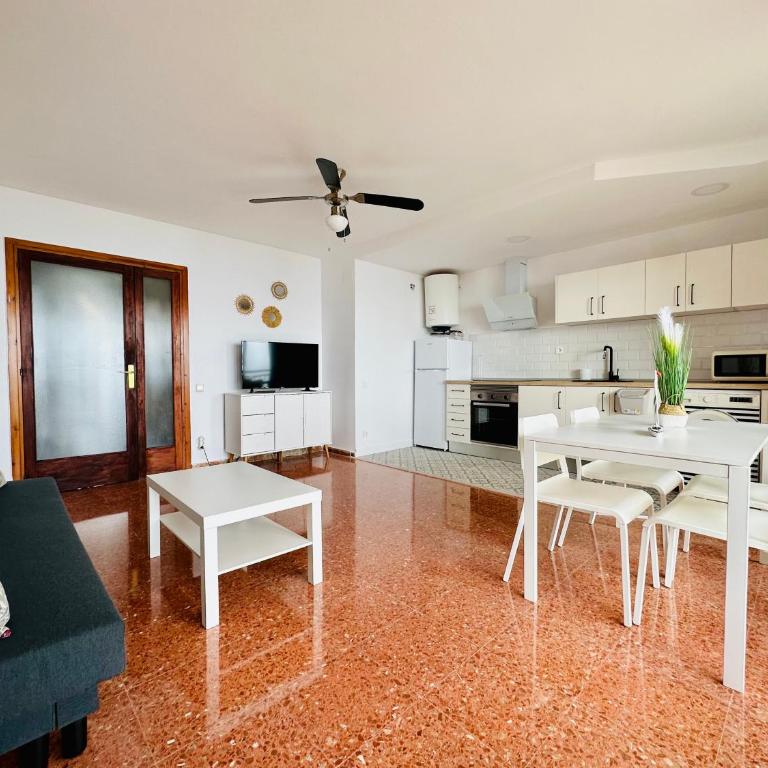 Home Nautic Salou - Apartamento de 1 dormitorio con balcón y vistas al mar - 7