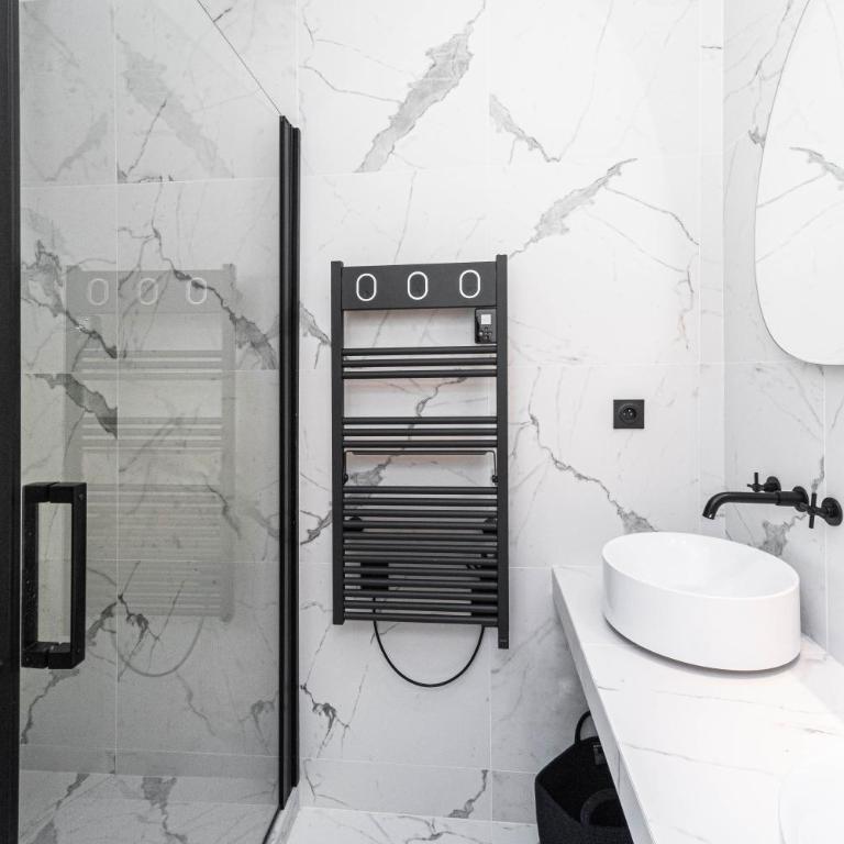 Pick A Flat's Apartment in Notre-Dame de Paris - Rue Saint-Séverin - Appartement 2 Chambres - 12