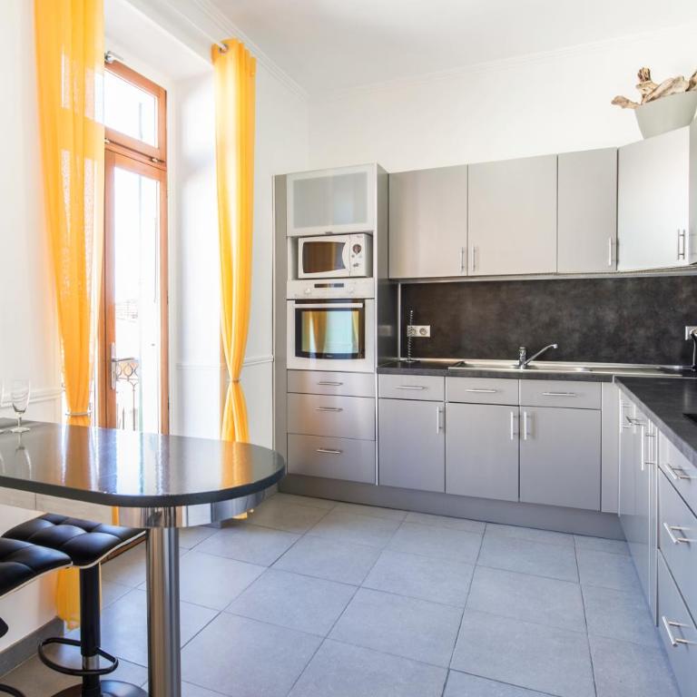 MARNE III - SPACIEUX 3-4 PIÈCES - Carré d'Or Menton - Apartment mit 3 Schlafzimmern - 8