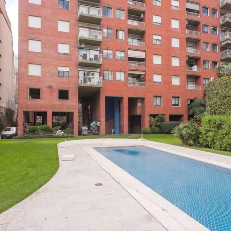 EN EL CORAZON DE PALERMO SOHO Hermoso Depto familiar para 4 con gran piscina y jardín con Seguridad 24 HS COCHERA APARTE OPCIONAL EN EL EDIFICIO - Apartamento de 1 dormitorio - 34