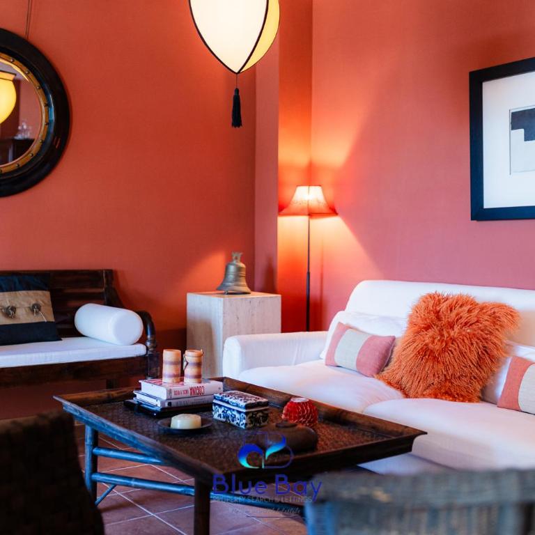 Al Alba Townhouse with Community Pool and Padel - Four-Bedroom House - 2