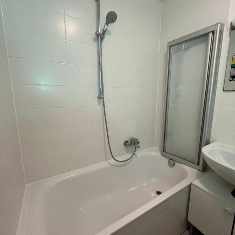 Mini Loft Apartment - Appartement 1 Chambre - 9