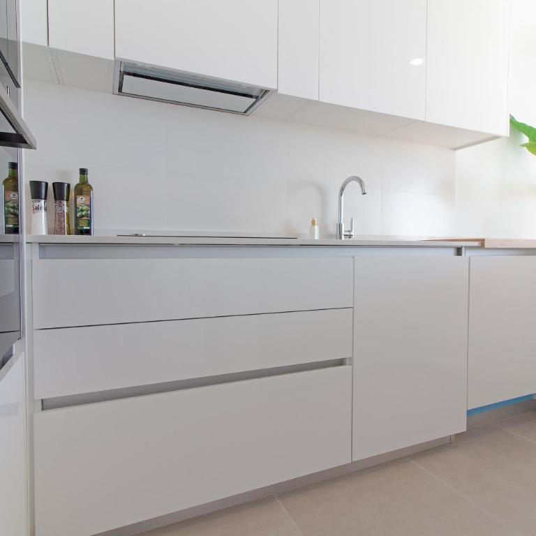 Global Vacacional, Moderno apartamento de dos terrazas con increíbles vistas al mar - Apartment with Sea View - 13