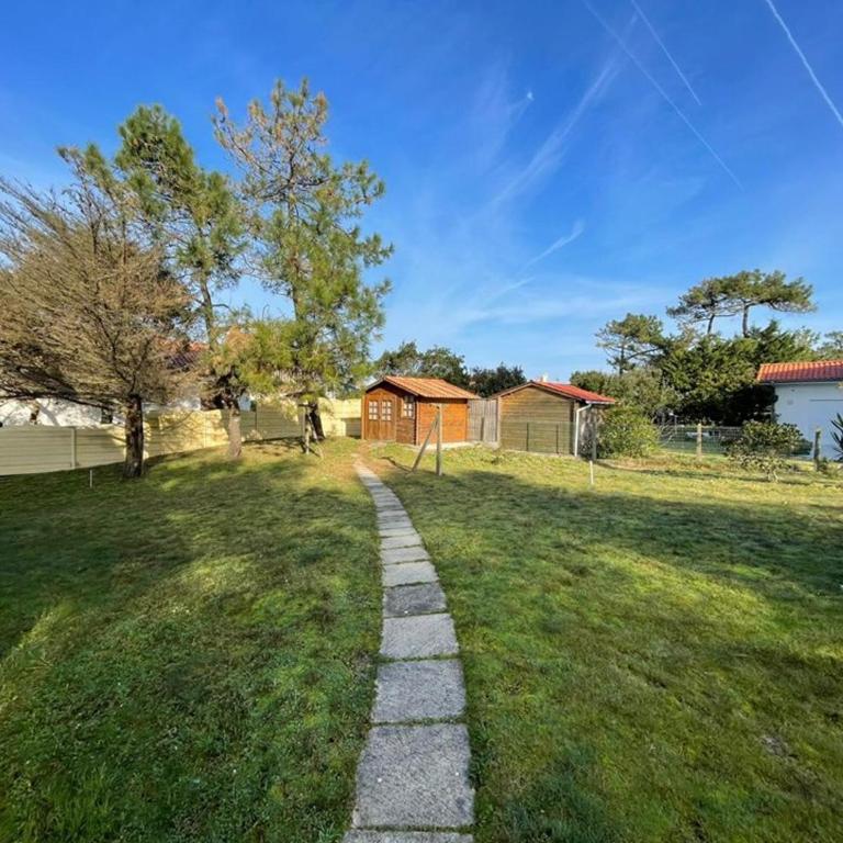 Maison familiale landaise à 350m de la plage avec garage, 4 chambres et jardin - FR-1-413-185 - Maison de Vacances - 5