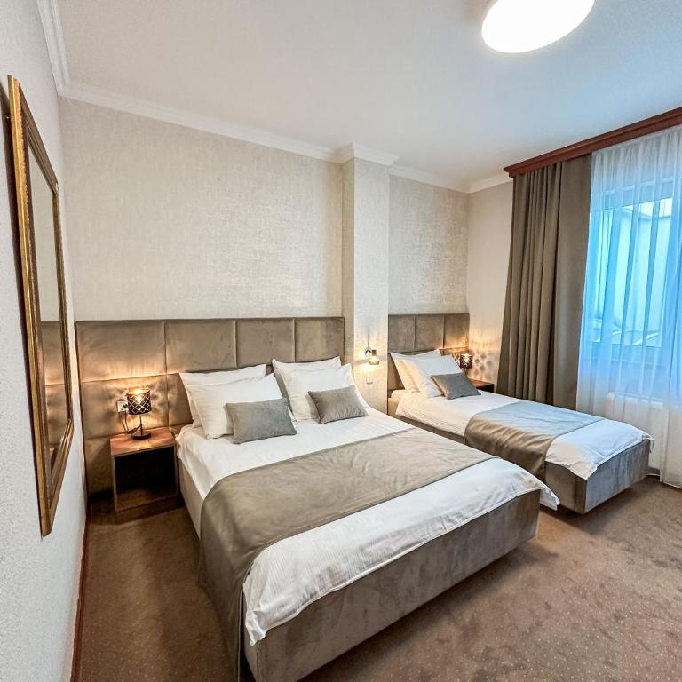 Hotel Vidović - Superior Trokrevetna Soba - 5
