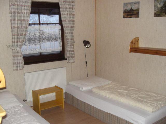 Ferienwohnung Enzian 4 im Feriendorf Sonnenhang im Allgäu - Apartment mit 2 Schlafzimmern und Balkon - 4