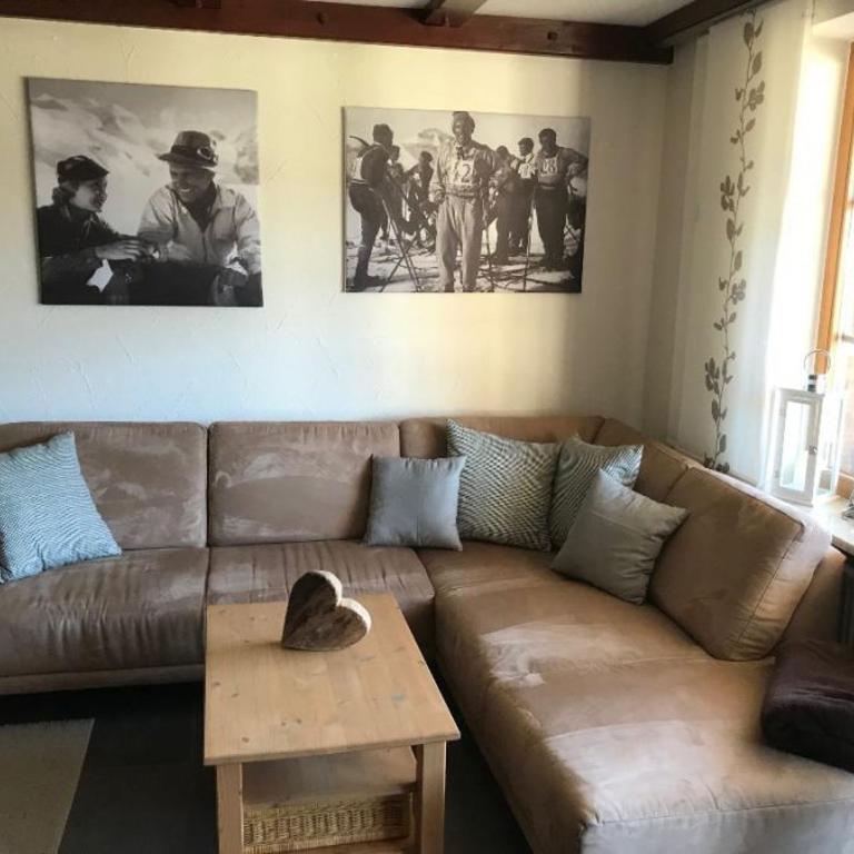 Ferienwohnung Enzian 3 im Feriendorf Sonnenhang im Allgäu - Apartment mit 2 Schlafzimmern und Terrasse - 1