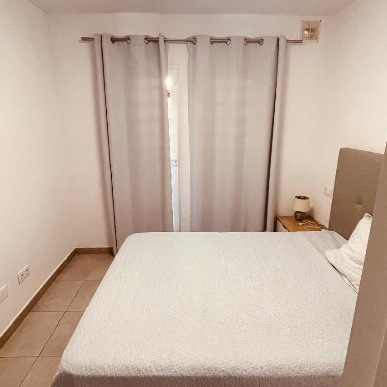 Rising Sun- Bright 1BR Apartment with Pool & Terrace, Steps from Corralejo Beach - Apartamento de 1 dormitorio - 11