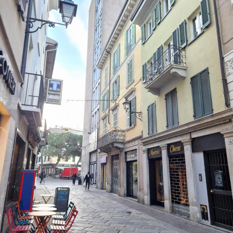 Lecco Holiday Apartment - Appartamento con 1 Camera da Letto - 10