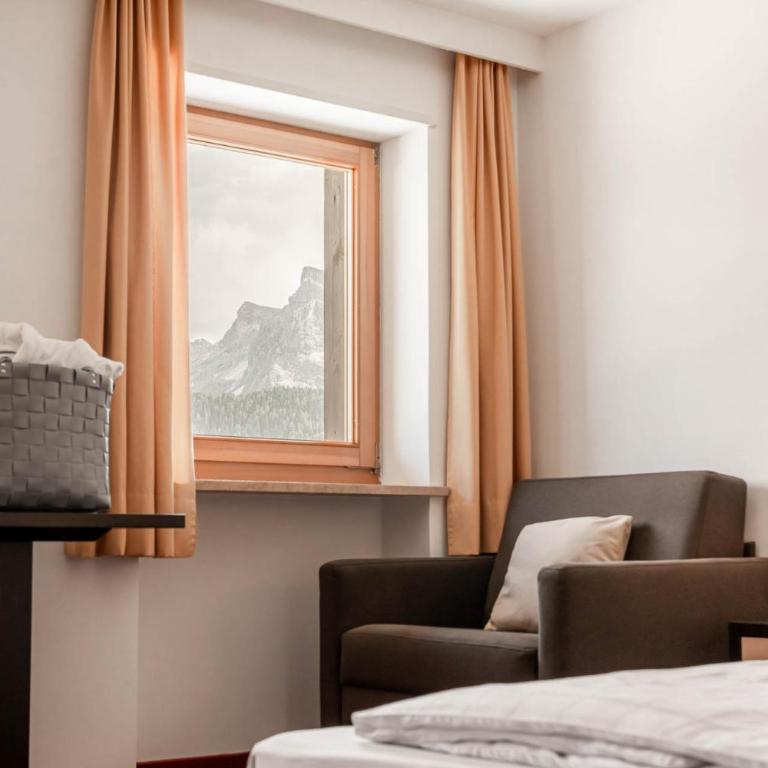 Monte Pana Dolomites Hotel - Camera Matrimoniale Standard - 8