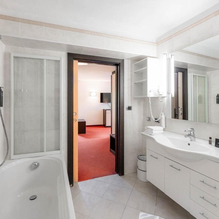 Monte Pana Dolomites Hotel - Junior Suite - 5