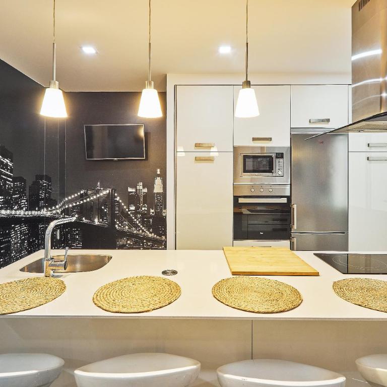 El Rincón de Carmen & Parking - Apartamento de 3 dormitorios - 2