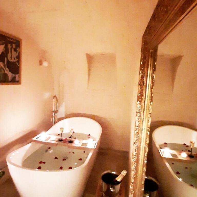Guernica Apartment Paris Montmartre - Appartement 2 Chambres - 77