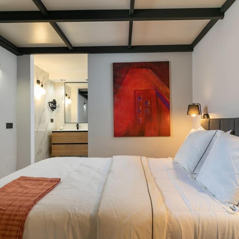 Beautiful duplex in front of Vista Alegre Palace - Two-Bedroom Apartment - 23