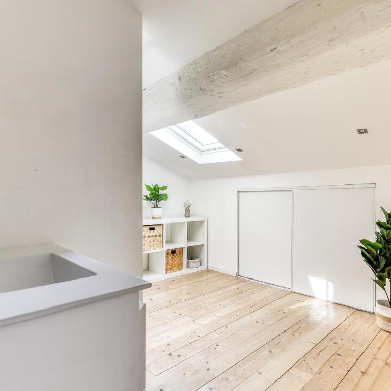 Le Marty - wifi - central - climatison - parking gratuit - Apartment - 33