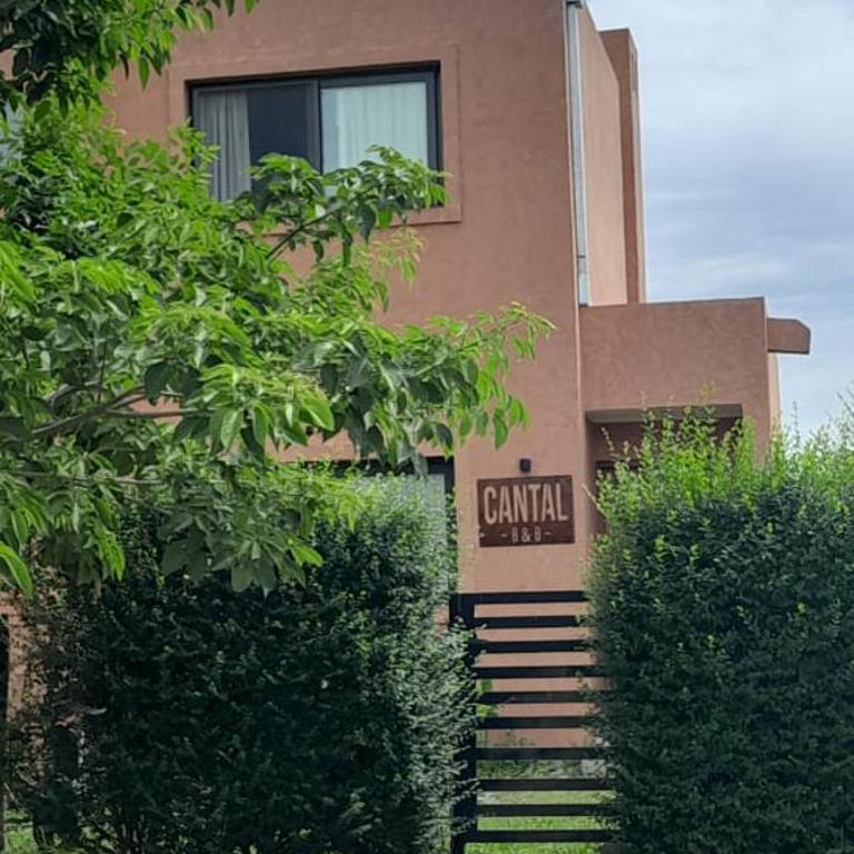 Cantal Bed & Breakfast - Deluxe King Room - 1