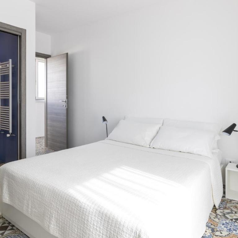 Vista Mare Apartments - Casa con 2 Camere da Letto - 10