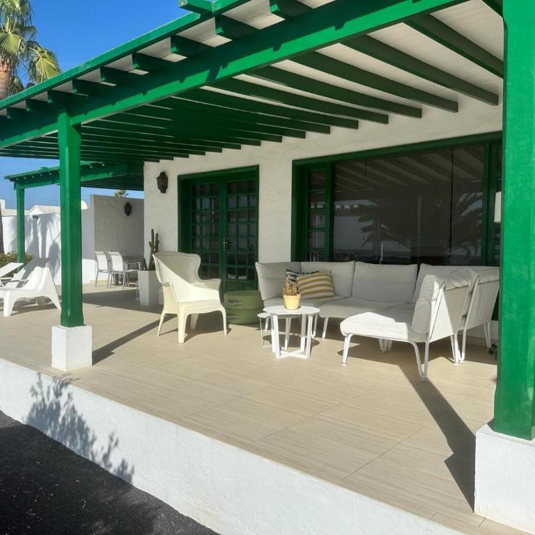 Luxury Villa Sea Front -La Orilla - Three-Bedroom Villa - 5