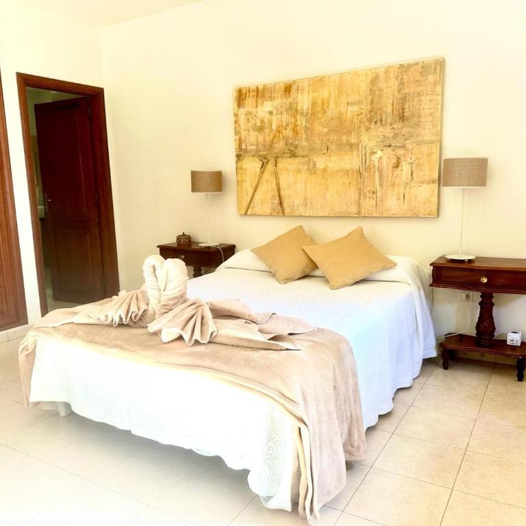 Luxury Villa Sea Front -La Orilla - Three-Bedroom Villa - 17