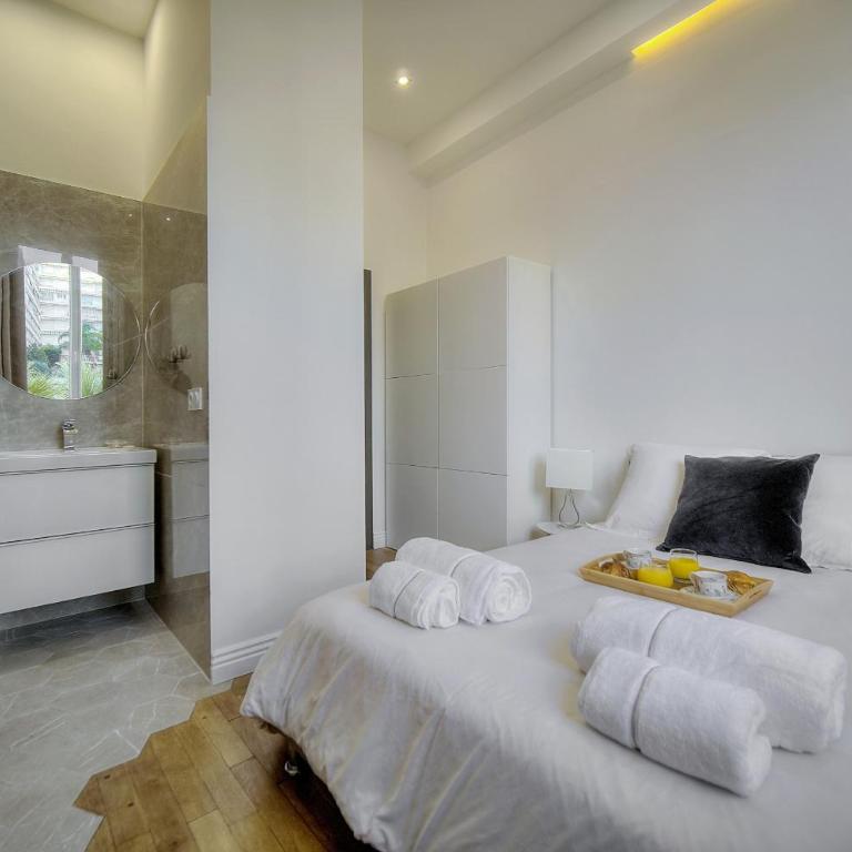 Elégant 2 chambres PARKING, Clémenceau- CENTRE CANNES A2B248 - Appartement 2 Chambres - 24