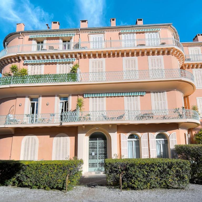Elégant 2 chambres PARKING, Clémenceau- CENTRE CANNES A2B248 - Appartement 2 Chambres - 35