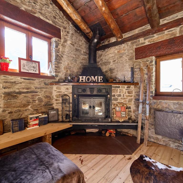 Borda Climent,Lujo Rustico en Grandvalira - Chalet de 3 dormitorios - 2