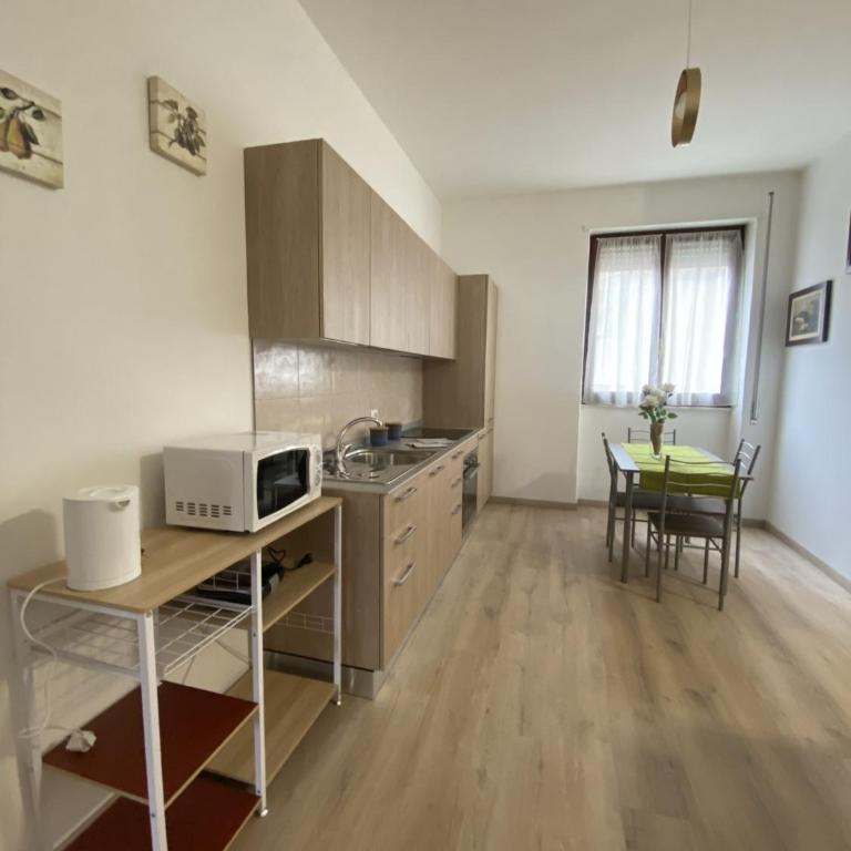 Casa Luigi - Appartamento con 1 Camera da Letto - 2