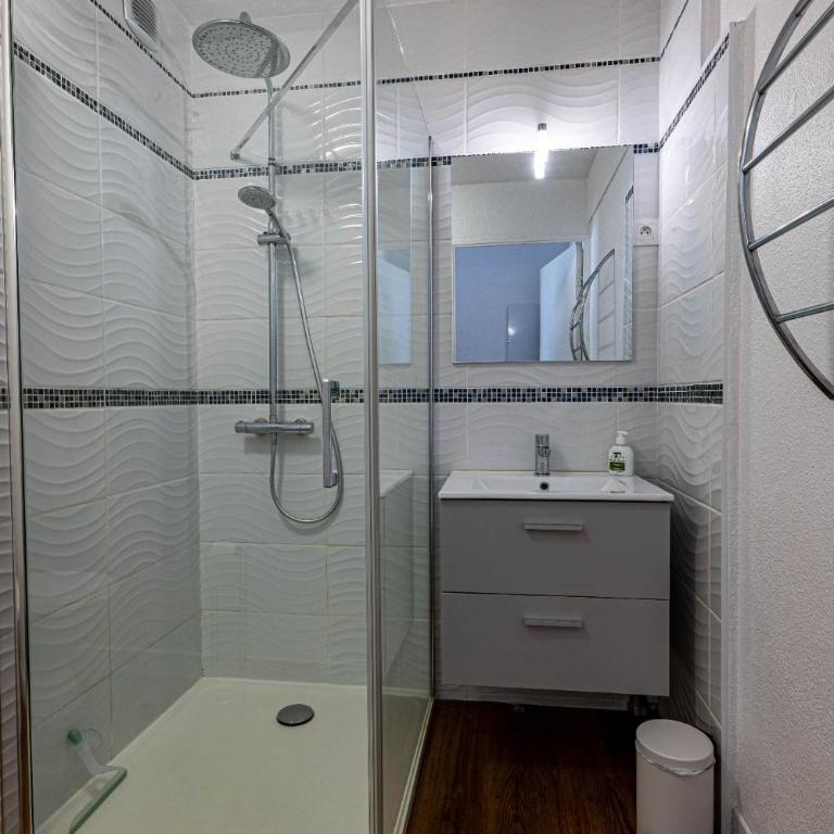 Les conviviales Quartier théâtre gare - Apartment mit 1 Schlafzimmer - 7