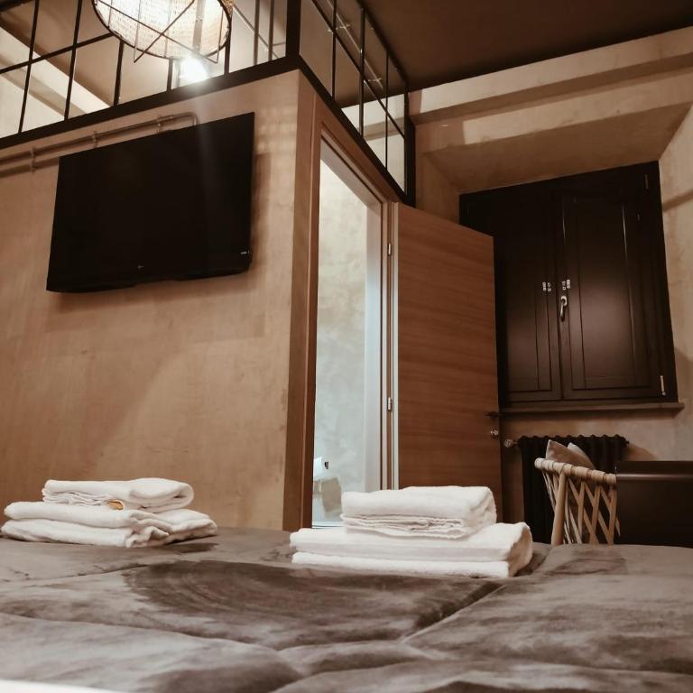 Hotel & Hostel 7 - Superior Double or Twin Room - 7