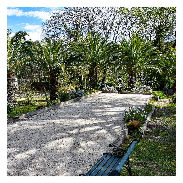 Le Mas de la Palmeraie - Mas 3 dans propriété privée au calme avec piscine et tennis - Maison 2 Chambres - 13