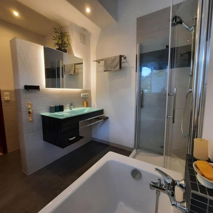Ferienhaus-Ferienwohnung Weitblick mit Garten und malerischem Bergpanorama - Apartment mit 3 Schlafzimmern - 17