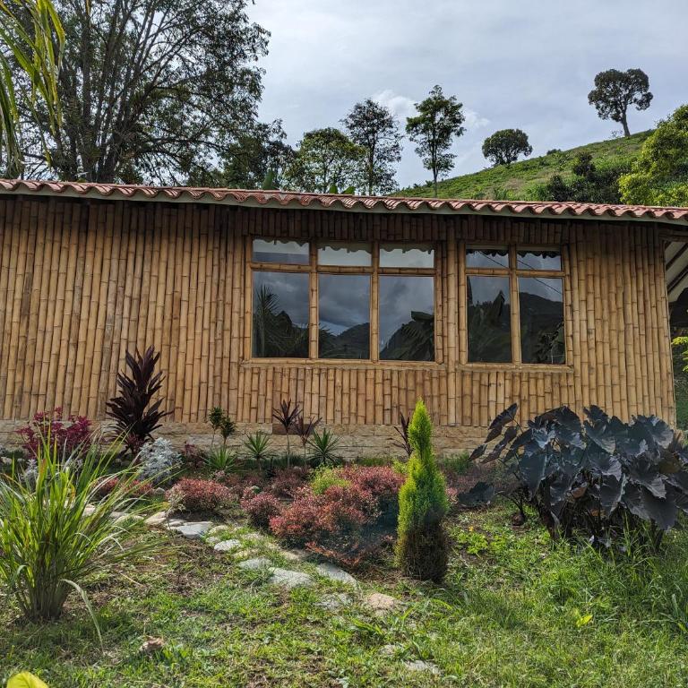 Patio Bonito - Bungalow con vistas al jardín - 6