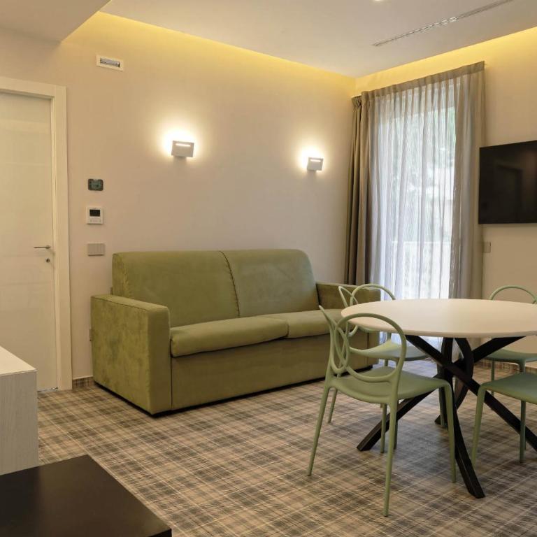 Elegance Riccione - Appartamento con 2 Camere da Letto - 8