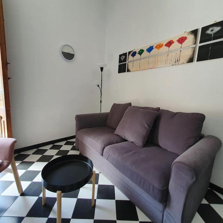 Casa vacanze a Nicolosi - Etna - Black and White - Two-Bedroom House - 7