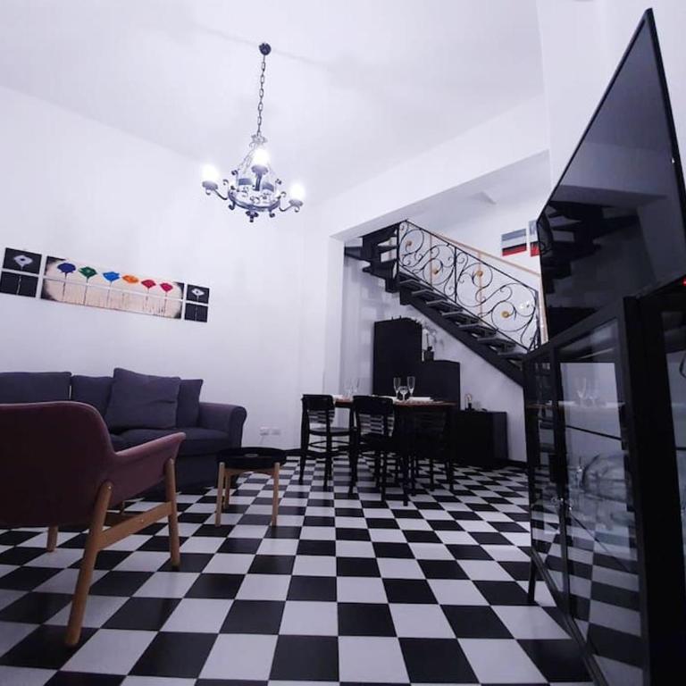 Casa vacanze a Nicolosi - Etna - Black and White - Two-Bedroom House - 3