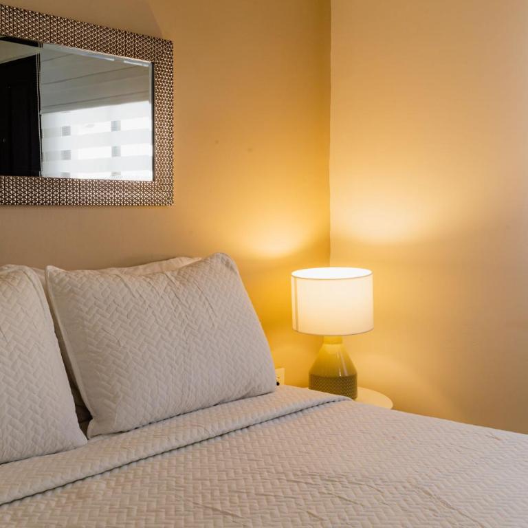 Bahari Cartagena Suites - Habitación Doble con baño privado - 7