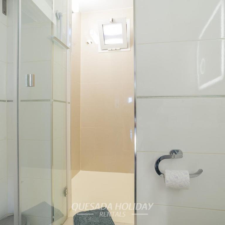 La Perla Benidorm Apartment seaview & pool Levante Beach - Apartment - 16
