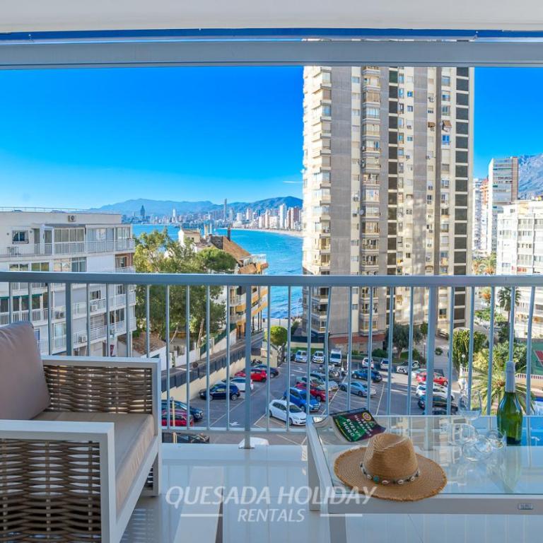 La Perla Benidorm Apartment seaview & pool Levante Beach - Apartment - 1