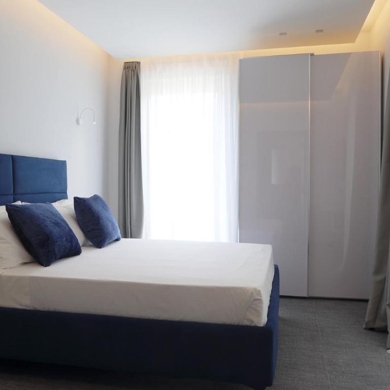 Elegance Riccione - Appartamento con 2 Camere da Letto - 8