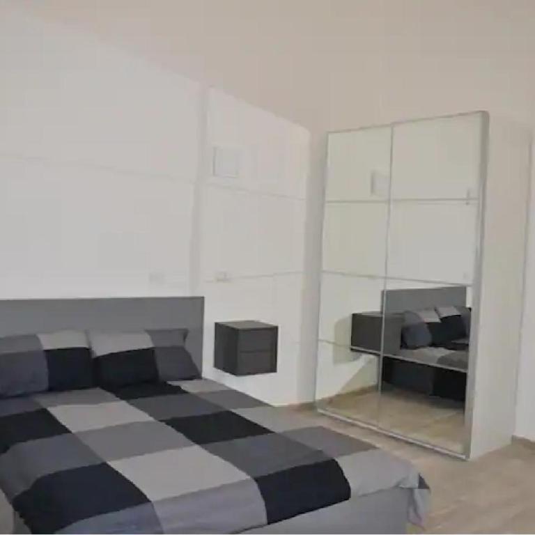 Residenza Cavour - Camera Matrimoniale con Bagno Privato - 2