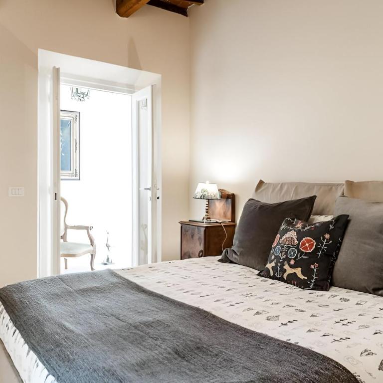 Cortile in centro - Charm Suite Heart of Lucca- 2 SmartTV - Appartamento - 29